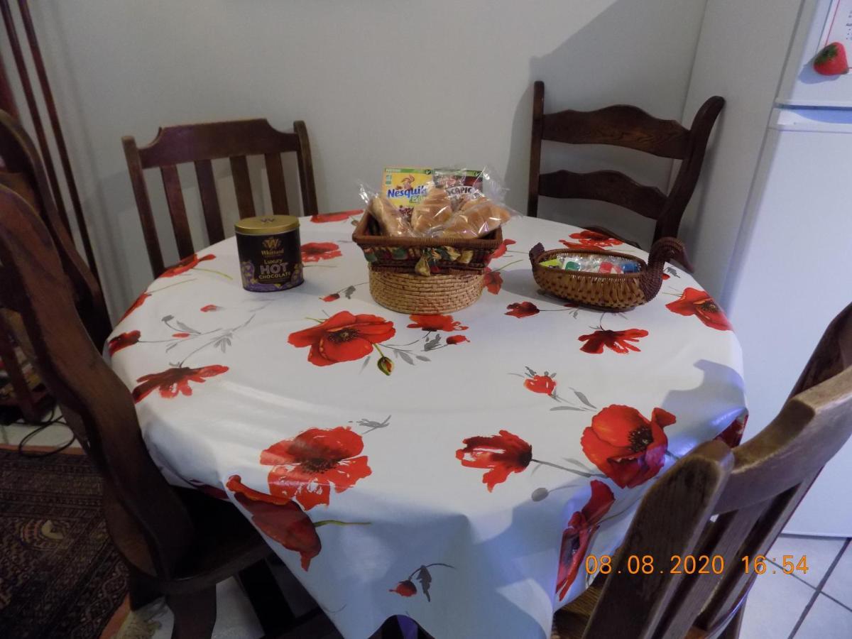 Aux Roses Ferienhaus *
